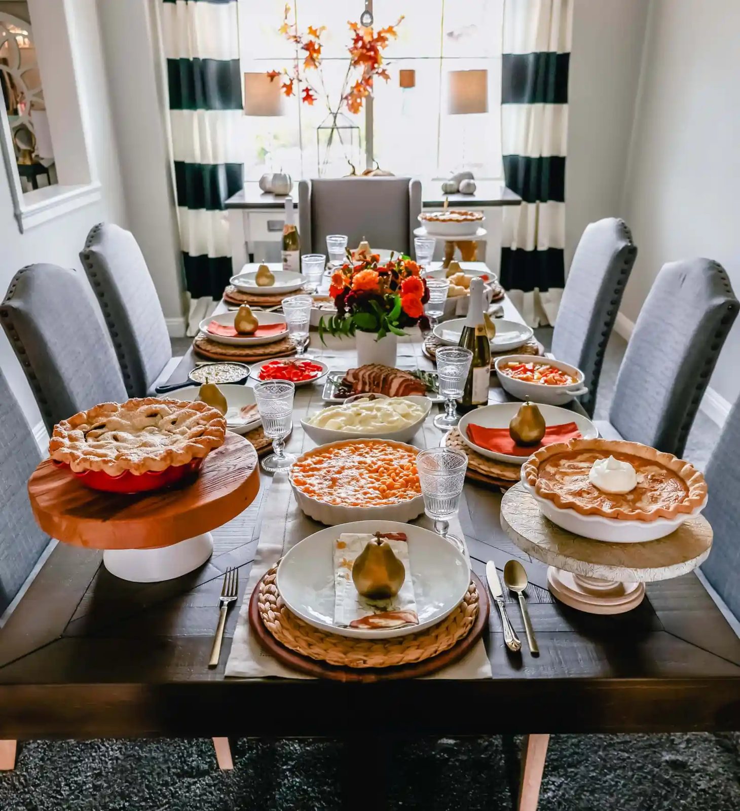 40 Friendsgiving Ideas