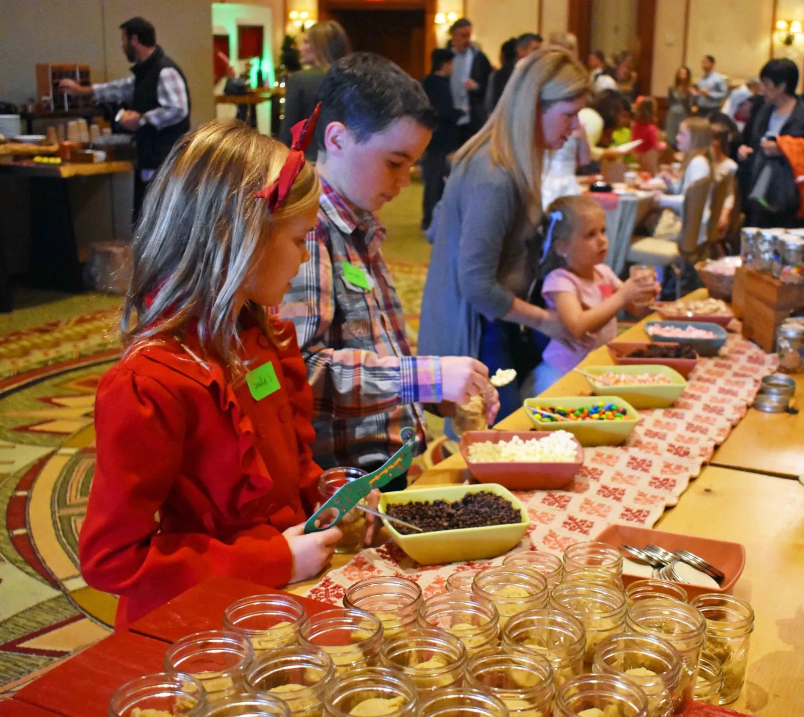 Arizona Four Seasons Christmas. Cookies with Claus Event at Four Seasons Scottsdale.