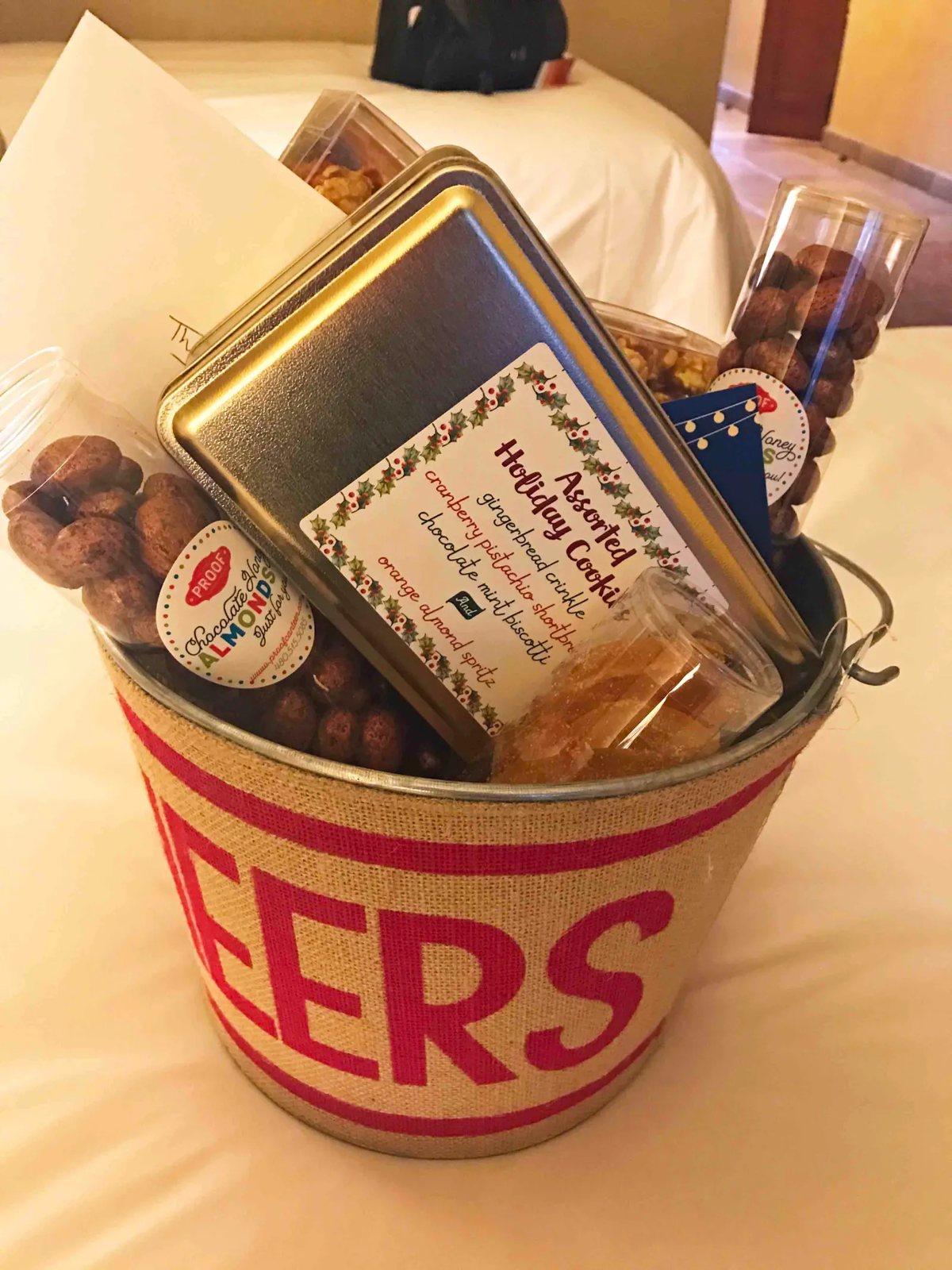 Arizona Four Seasons Christms + Homemade Hot Chocolate. Welcoming basket full of goodies at Four Seasons Scottsdale.