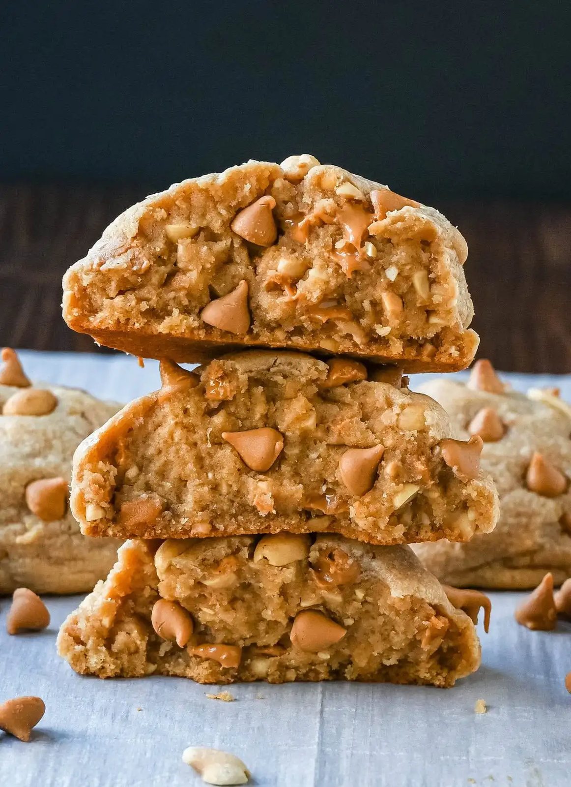 Bakery-Style Thick Peanut Butter Cookies