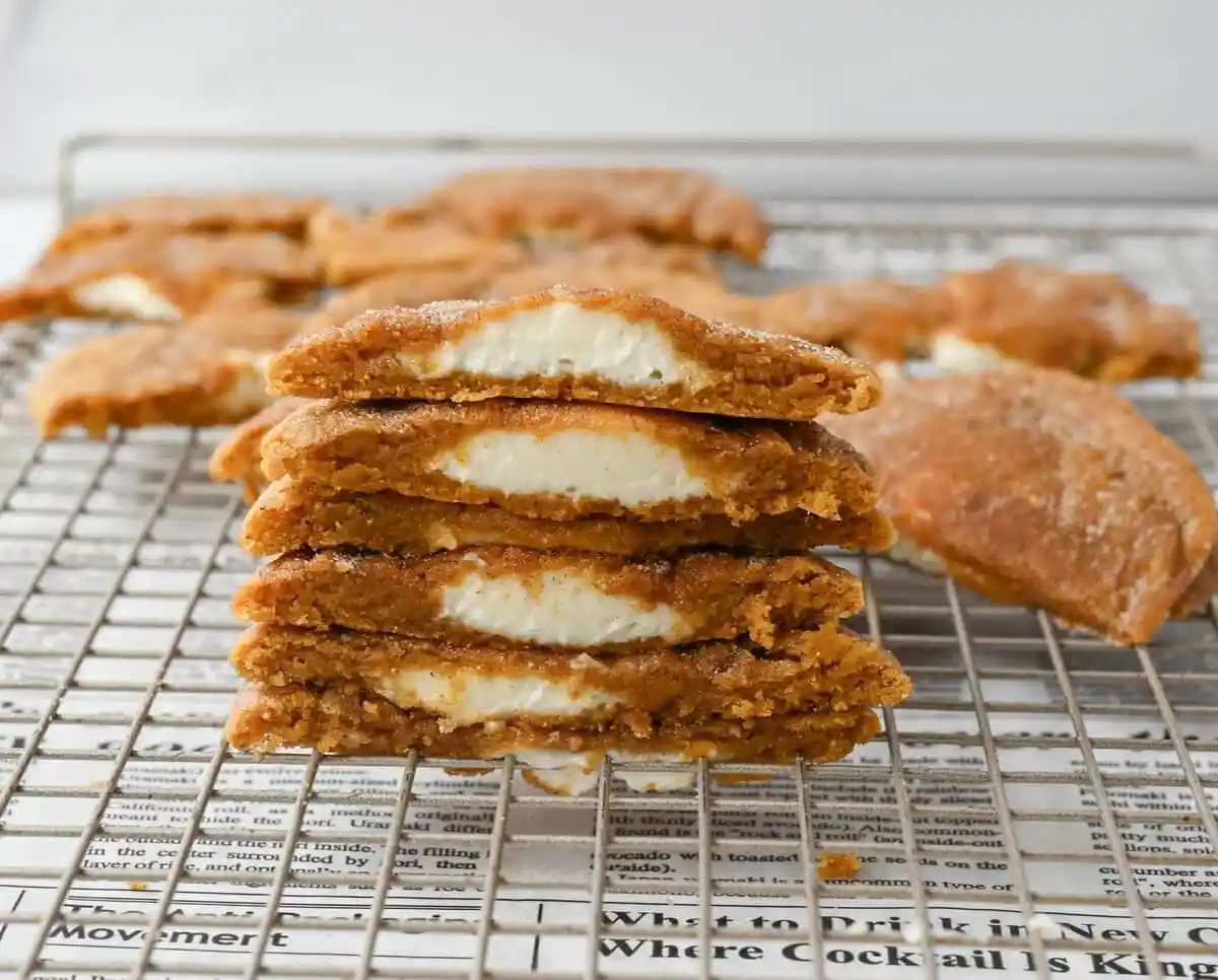 Pumpkin Cheesecake Cookies