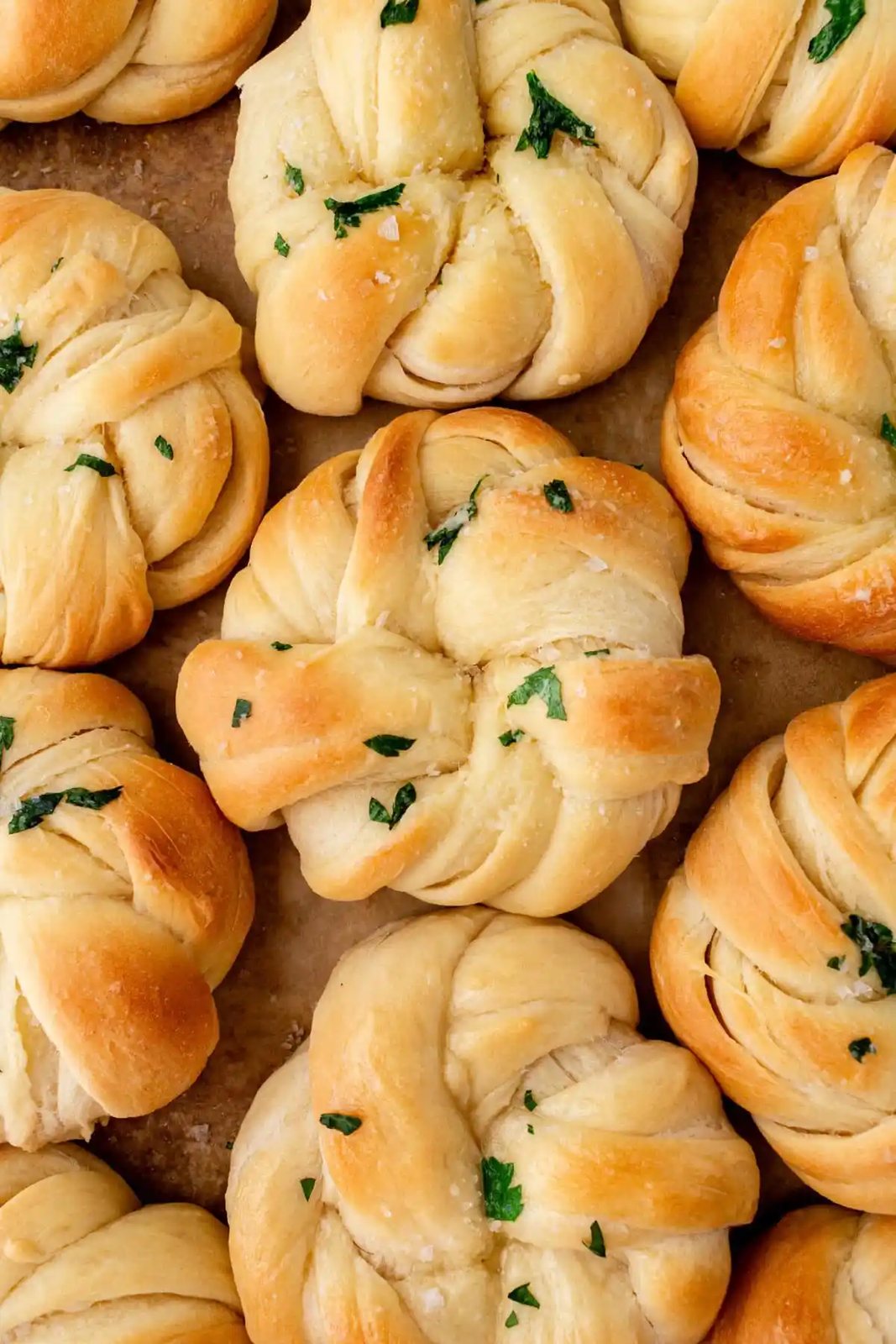 Knotted Rolls