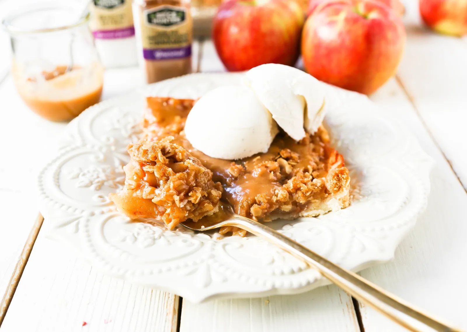 Caramel Apple Slab Pie