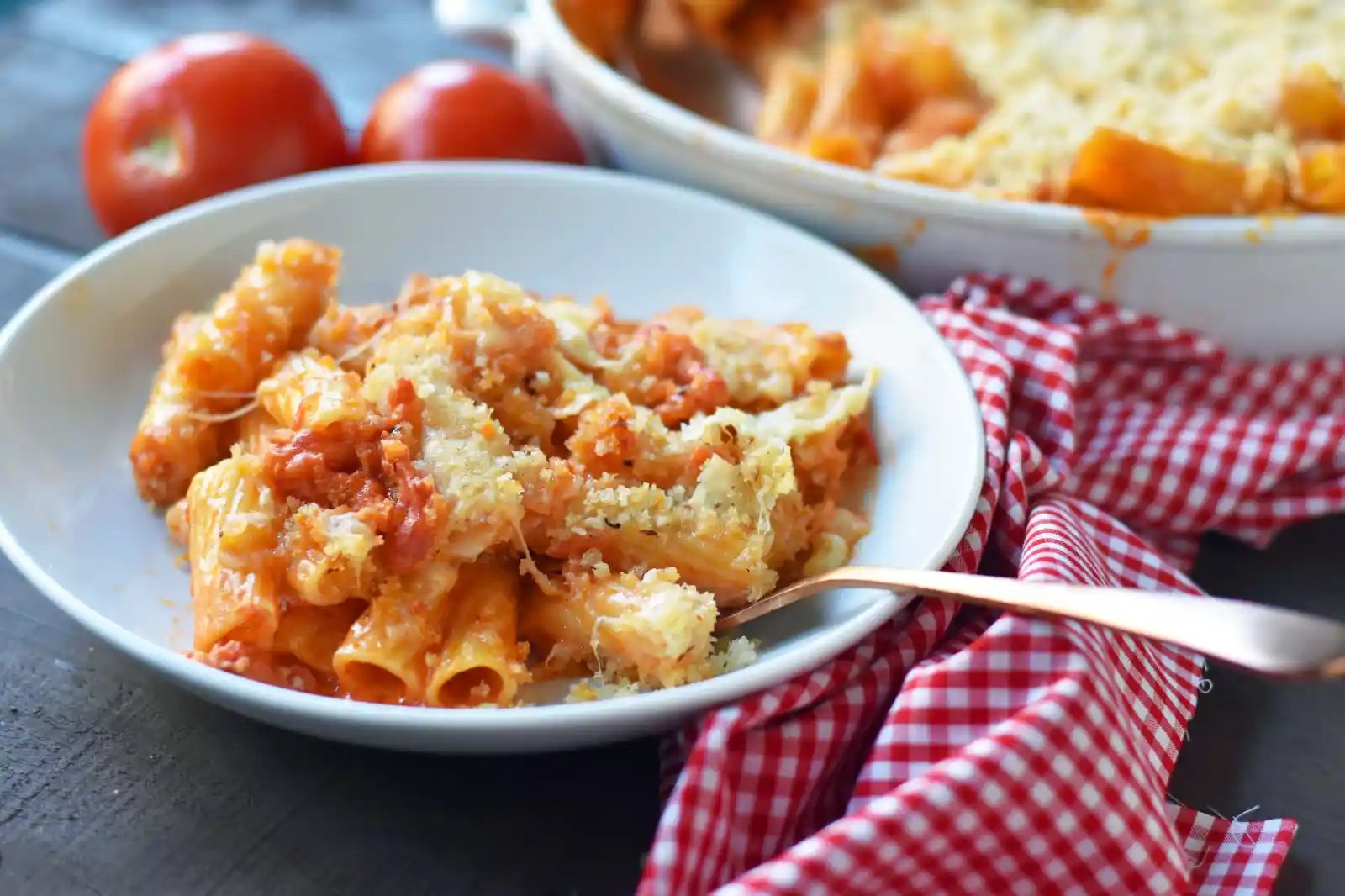 Cheesy Baked Rigatoni