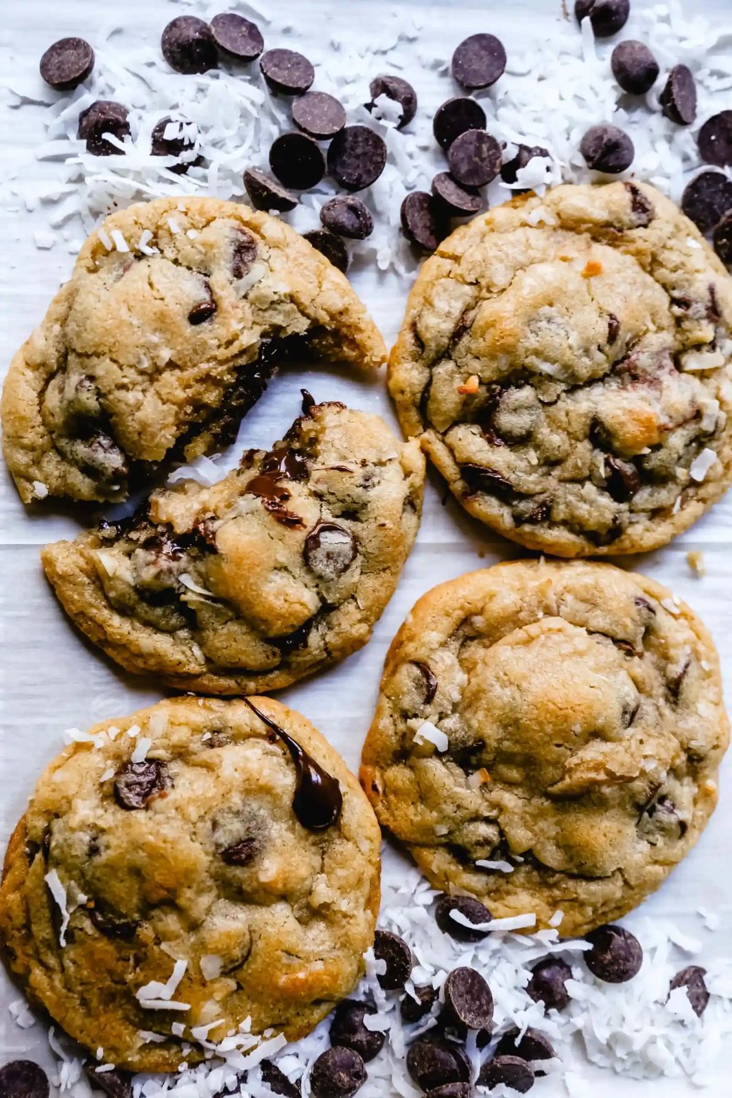 Chocolate Chip Coconut Cookies. Soft, chewy chocolate chip coconut cookies with semi-sweet chocolate and sweetened flaked coconut. The perfect chocolate coconut cookies! www.modernhoney.com #cookies #chocolate #chocolatechipcookie #chocolatechipcookies #chocolatechipcoconut