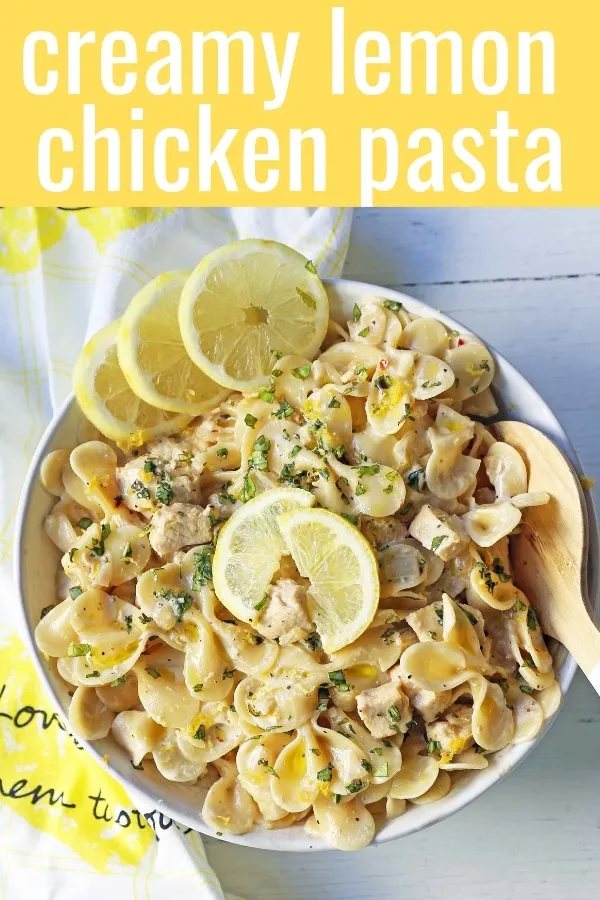 Creamy Lemon Chicken Pasta.Sauteed chicken in a rich creamy lemon basil sauce tossed with your favorite kind of pasta. A quick and easy 30-minute meal! www.modernhoney.com #lemonpasta #lemonchickenpasta #pasta #pastarecipes