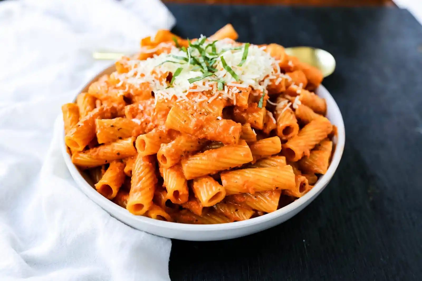 Creamy Roasted Red Pepper Pasta