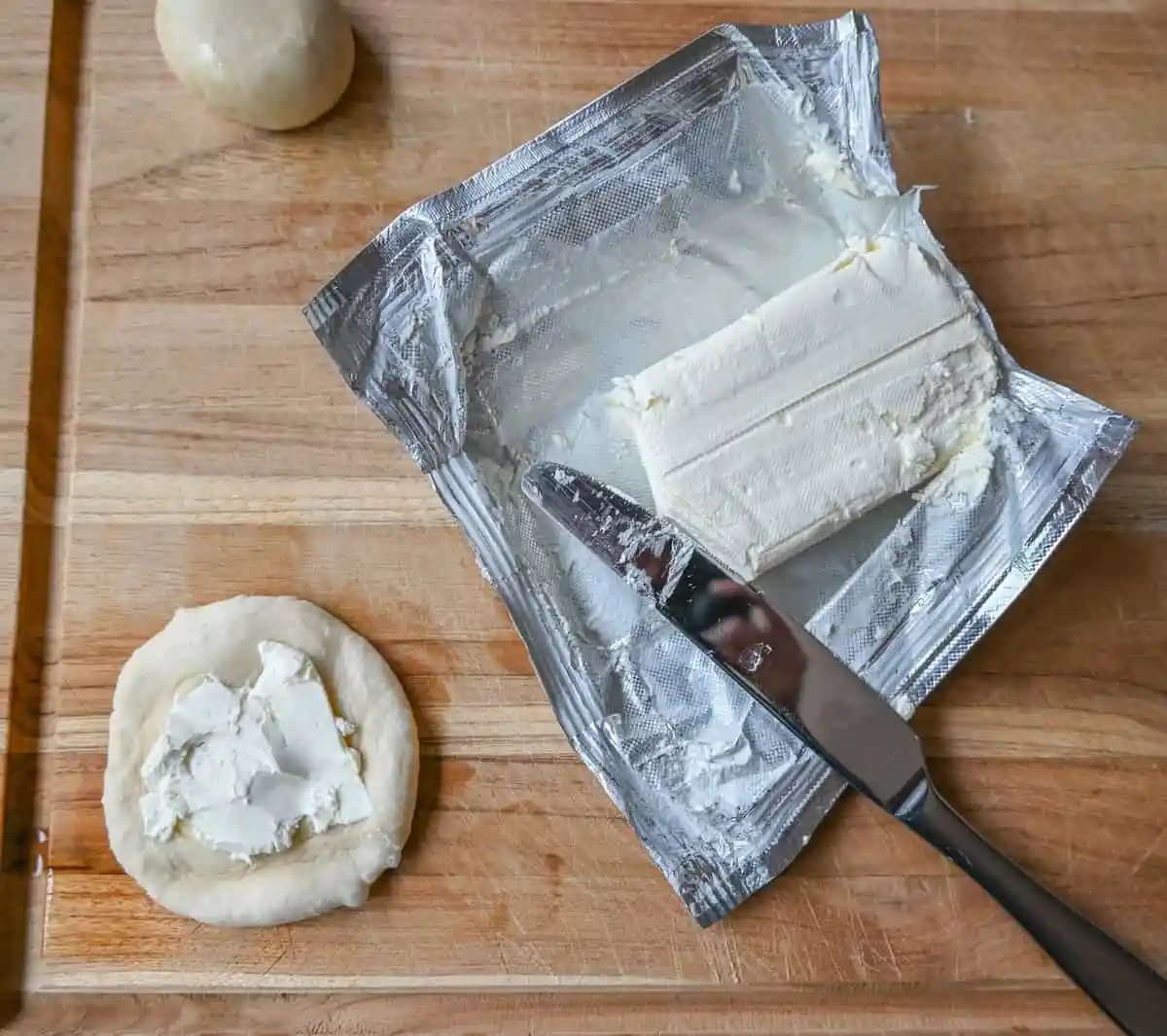 Everything Bagel Cream Cheese Bites. These viral Cream Cheese Filled Everything Bagel Bites are so easy to make and everyone loves them! These Stuffed Bagel Minis are an everything bagel and cream cheese all in one bite. Putting cream cheese in the center of the bagel bites.