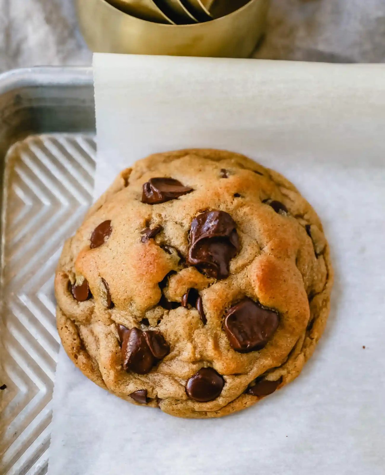 Fall Chocolate Chip Spiced Cookie (Levain Bakery Fall Cookie Knock-Off)