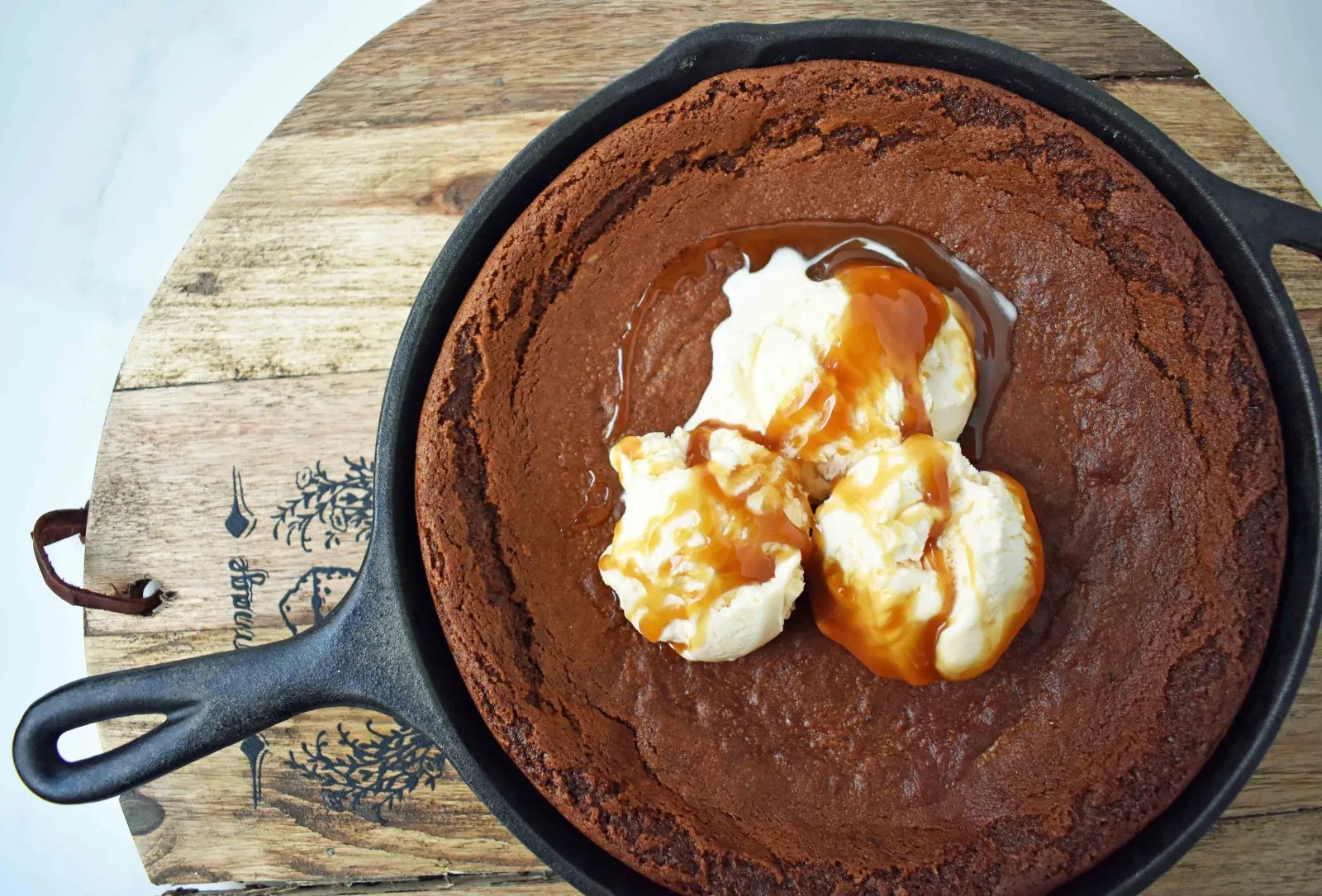 Gingerbread Skillet Cookie with Caramel Sauce