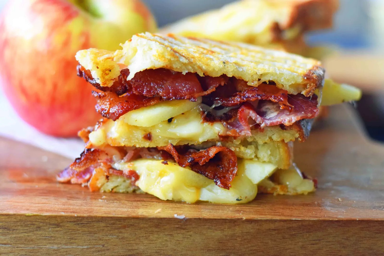 Gouda Honeycrisp Apple Bacon Grilled Cheese
