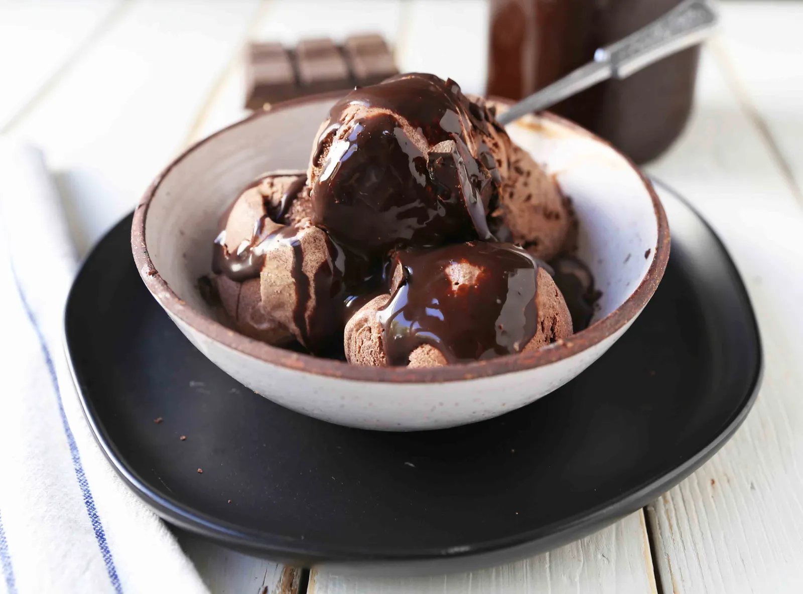 This easy Homemade Chocolate Ice Cream is rich, creamy, and made with real dark chocolate — no eggs required. Learn how to make the best chocolate ice cream from scratch.
