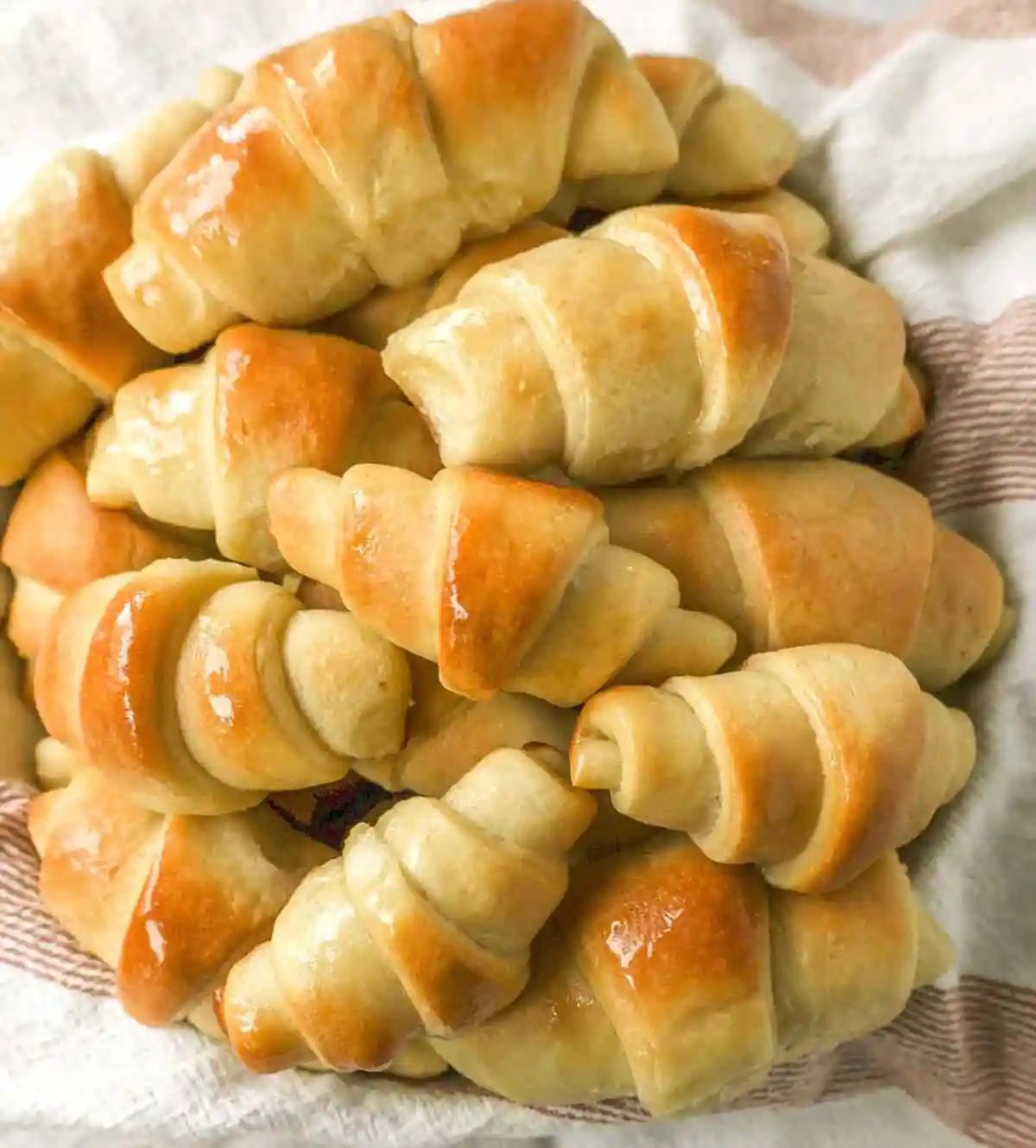 Crescent Rolls with Butter