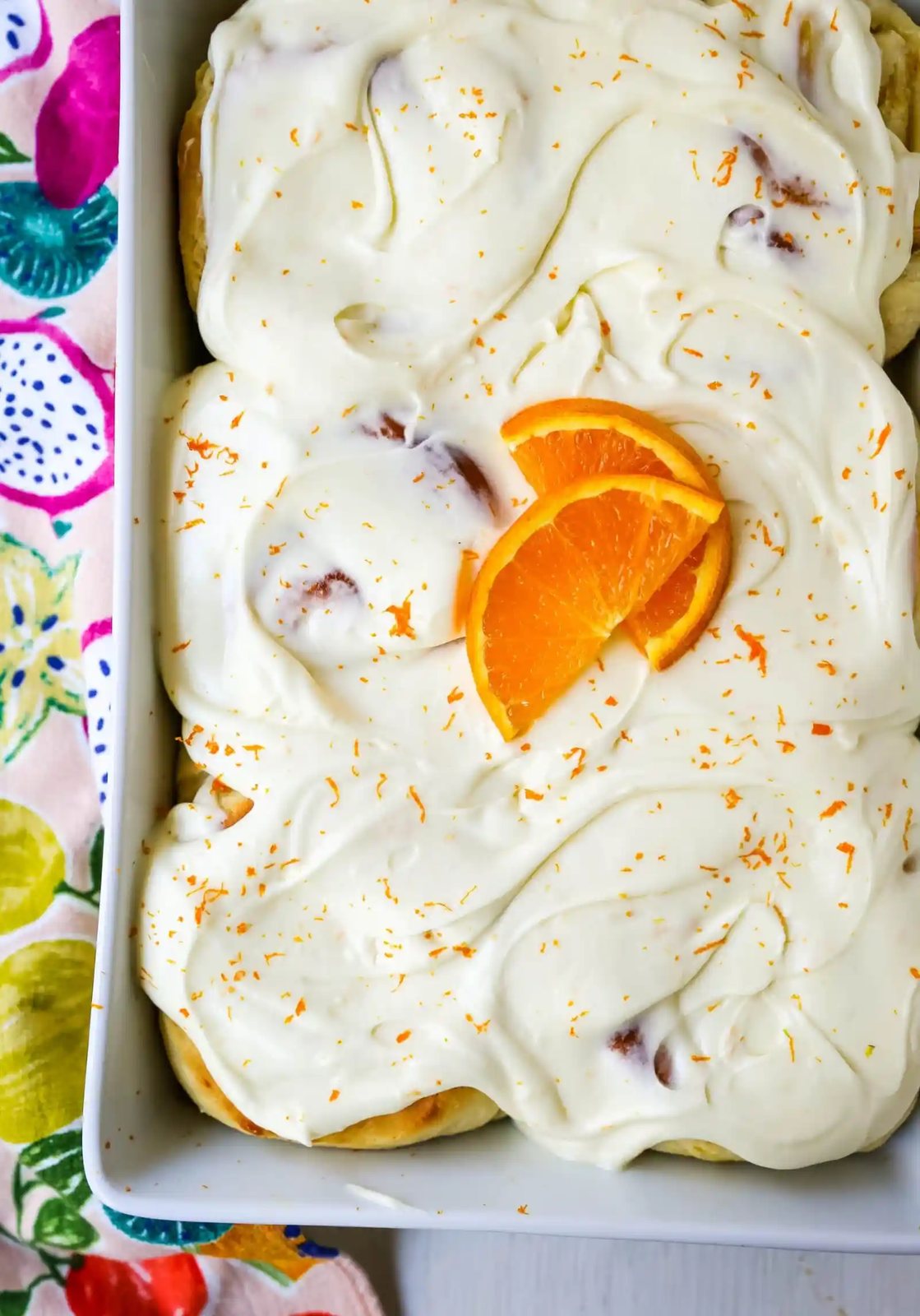 Homemade Orange Rolls Sweet homemade orange rolls with fresh orange zest and topped with an orange cream cheese frosting. www.modernhoney.com #orangerolls #orangerolls #homemadeorangerolls #baking
