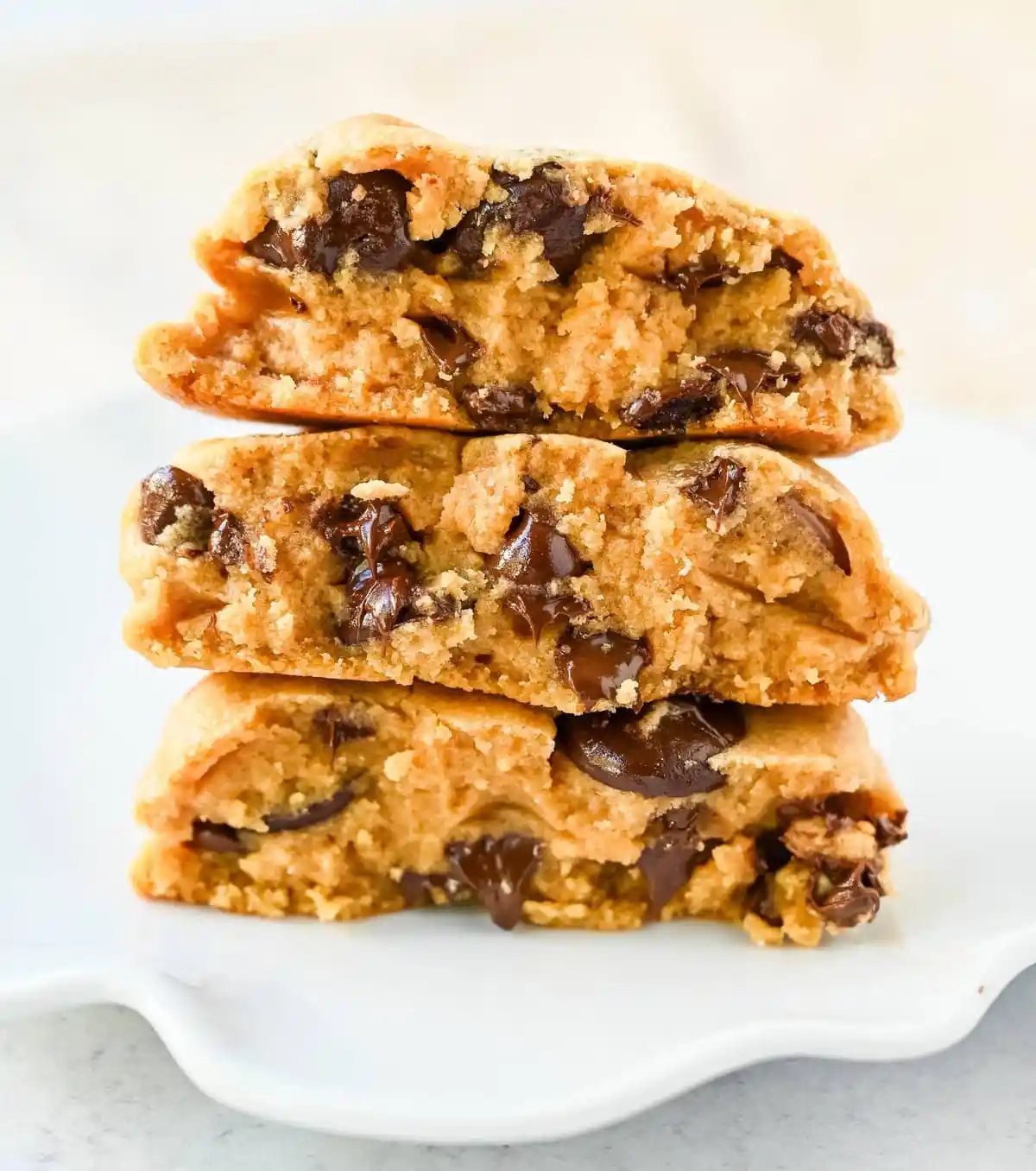Levain Bakery Peanut Butter Chocolate Chip Cookies