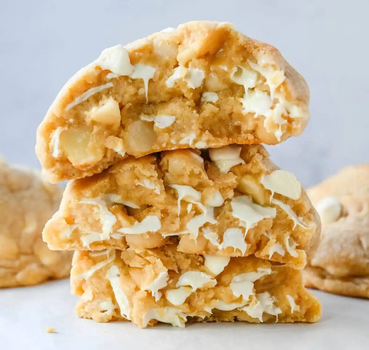 Levain Bakery White Chocolate Macadamia Cookies