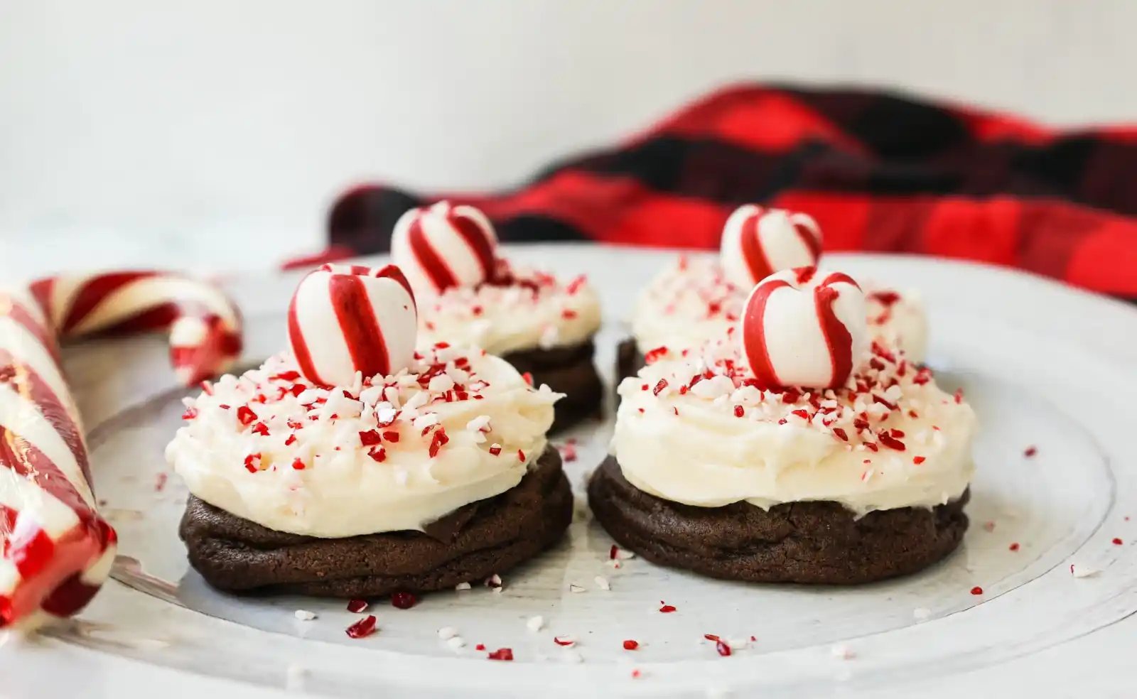 Peppermint Frosted Chocolate Cookies