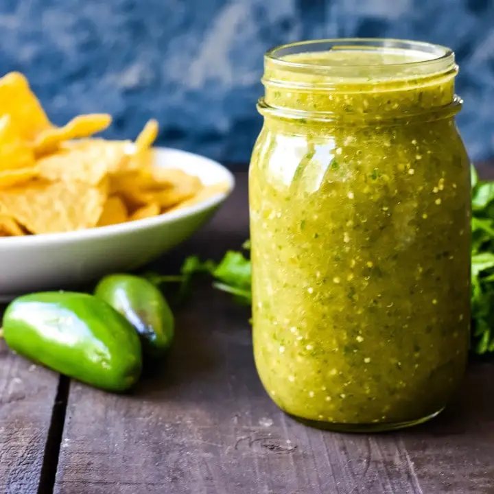 Sweet Salsa Verde (Green Salsa) The famous sweet and spicy green salsa is always popular with kids and grown-ups alike! How to make the best sweet salsa verde. www.modernhoney.com #salsaverde #greensalsa #salsa