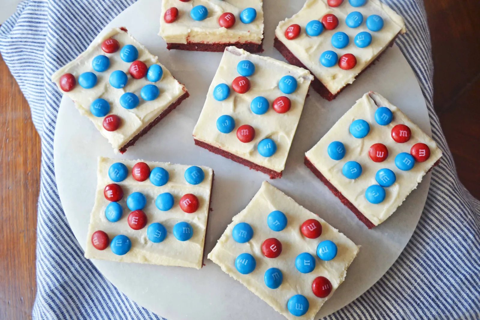Red Velvet Sugar Cookie Bars by Modern Honey l www.modernhoney.com