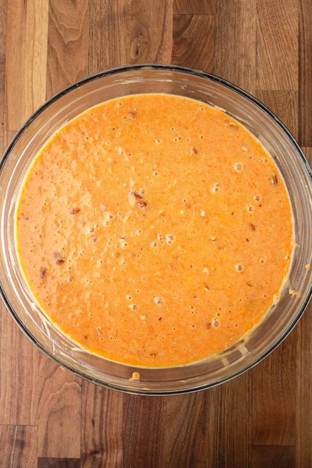 How to make carrot cake batter.