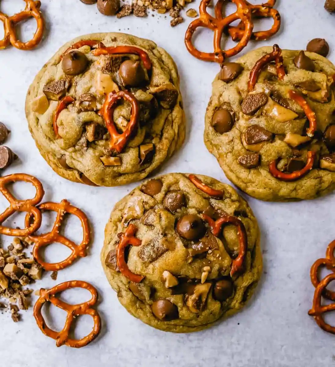Toffee Chocolate Chip Pretzel Cookie