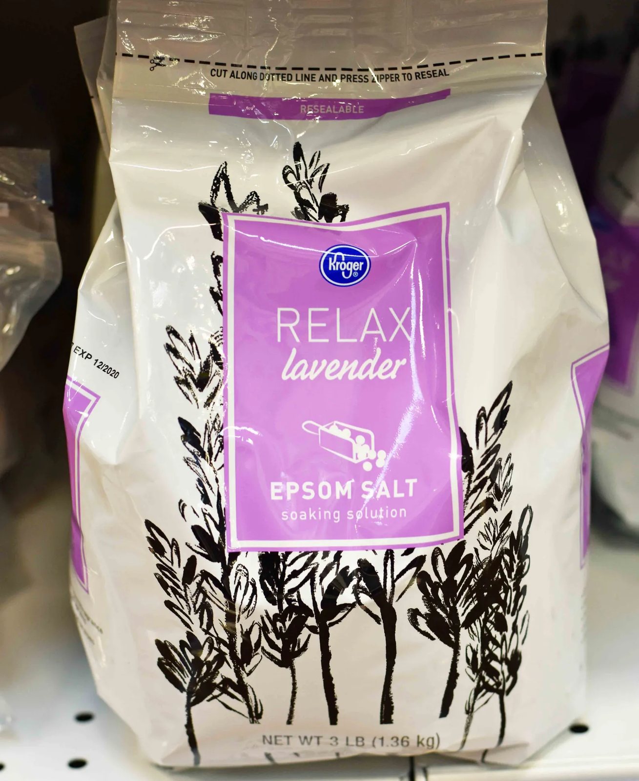 Why is sleep so important? The role that sleep plays in keeping your immune system healthy. Ways to Keep Your Immune System Healthy and Strong. How to boost immune system. Ideas of Immune system boosters to keep you from getting sick. How to fight off illness and keep immune system strong and healthy. Epsom Salt Bath with Lavender helps sleep. www.modernhoney.com