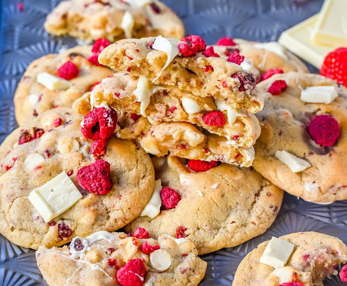 White Chocolate Raspberry Cookies