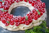 Festive Pavlova Cloud