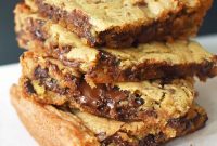 Irresistible Chocolate Chip Bars