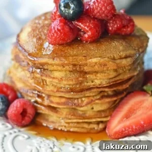 Protein Power Pancakes 7 Protein Pancakes Recipe. How to make healthy protein pancakes with collagen. Protein banana pancakes are gluten-free and dairy-free. Gluten-free protein pancakes are so delicious and healthy! www.modernhoney.com