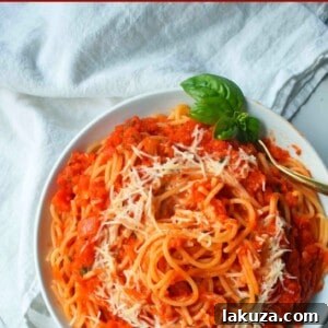 Slow-Simmered Family Marinara 6 Homemade Marinara Spaghetti Sauce. How to make the best authentic marinara sauce. Spaghetti with marinara sauce. An easy spaghetti sauce made from scratch.