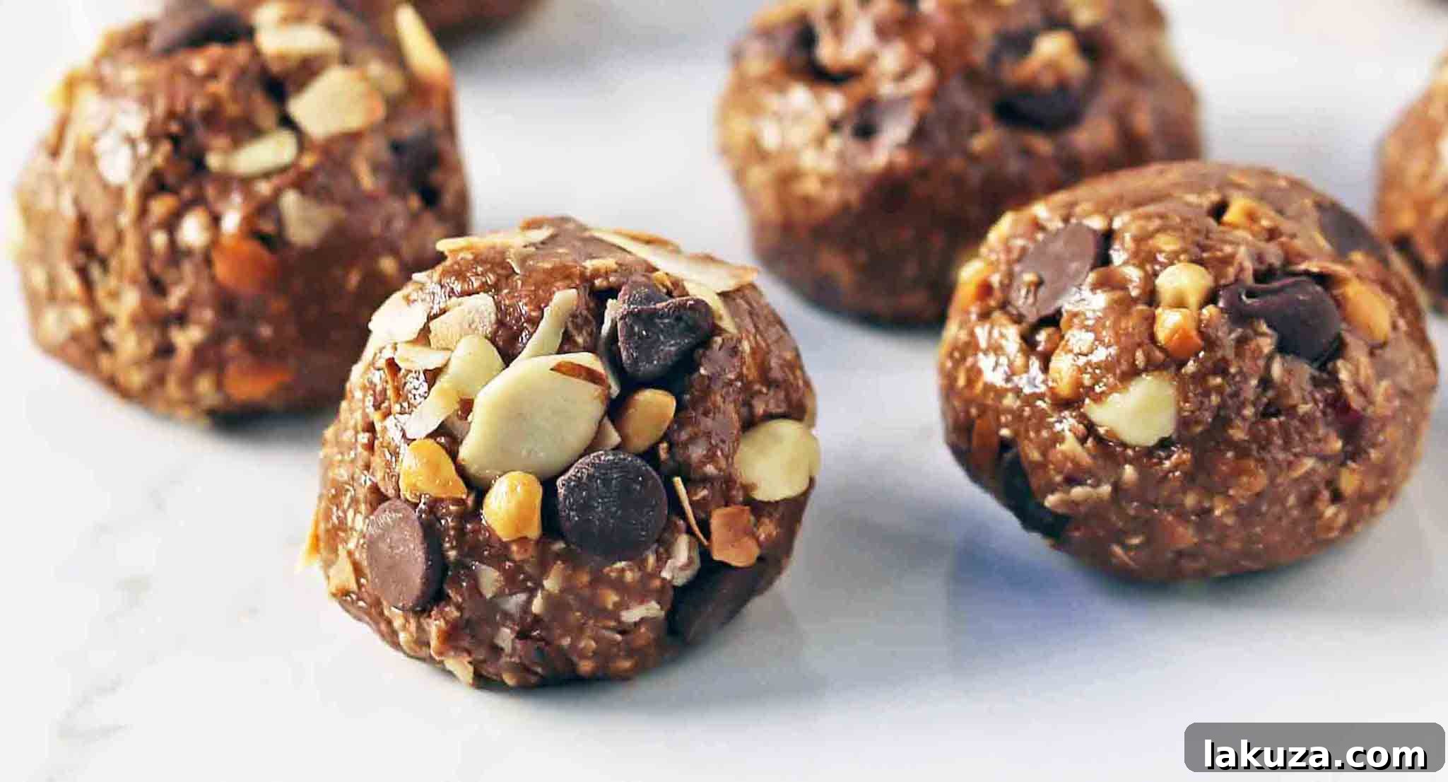 Delicious and easy no-bake protein energy balls, perfect for a high-protein, no-sugar-added healthy snack. Featuring peanut butter and oats for sustained energy.