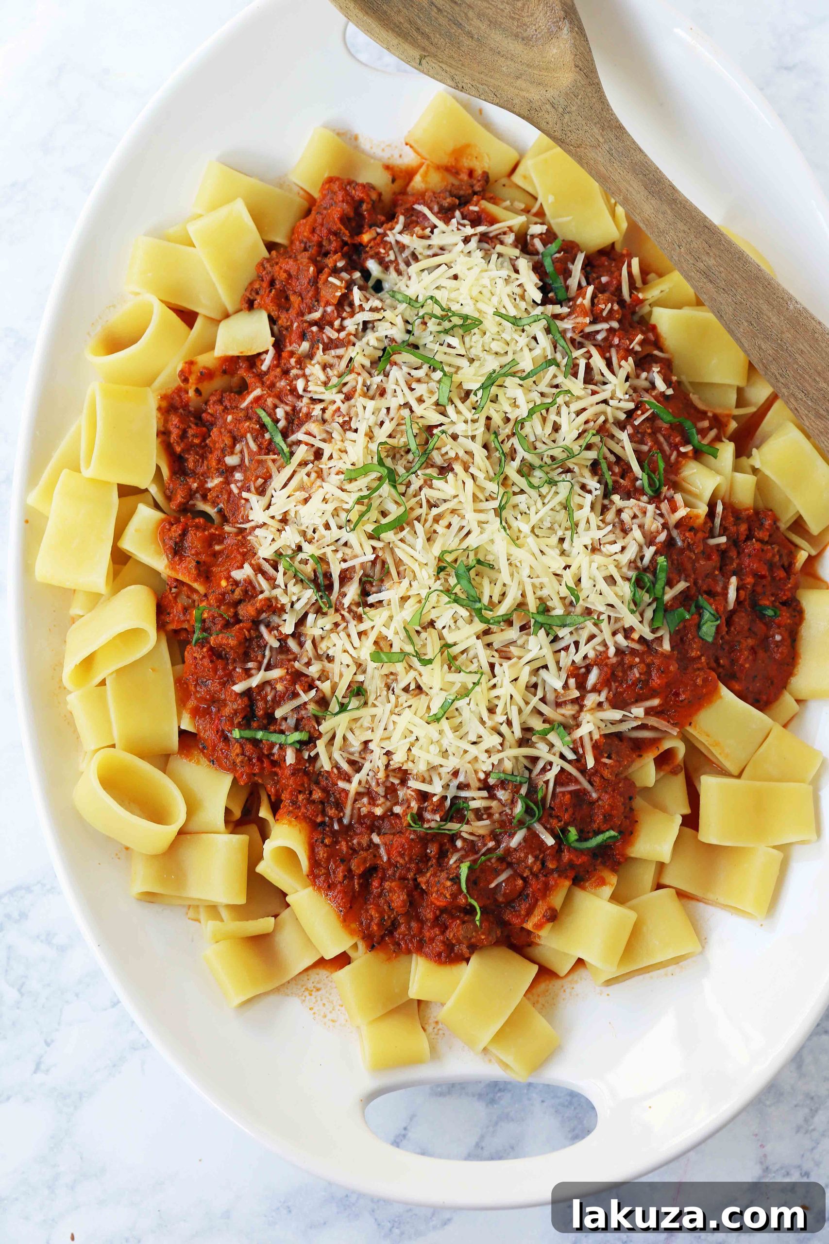 Hearty Beef Bolognese with Assorted Pasta - A Versatile Family Favorite