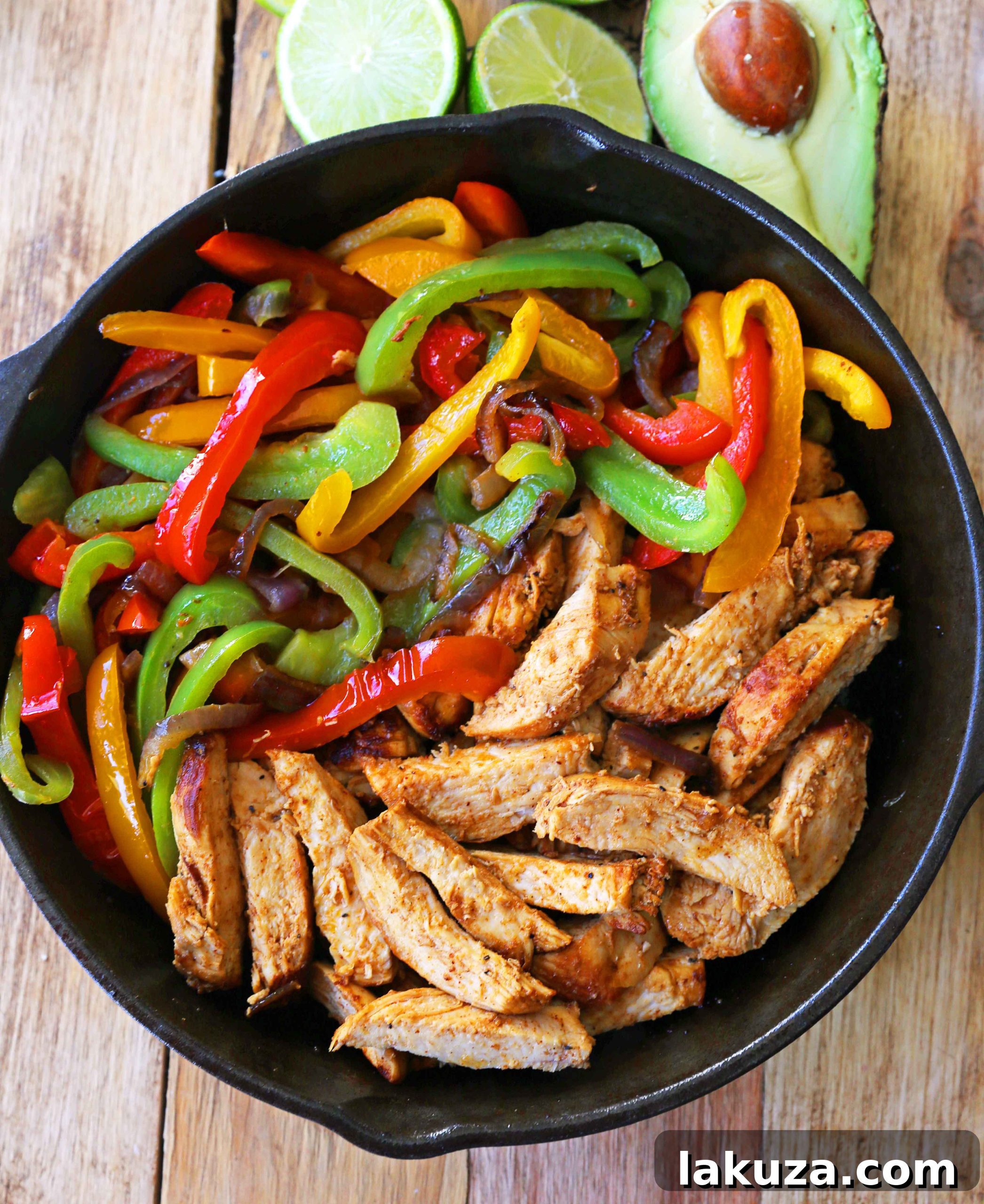 Best Chicken Fajitas Recipe: Succulent, seasoned chicken with vibrant peppers and onions, perfect for a healthy weeknight meal. Learn how to make the ultimate homemade fajitas!