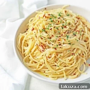 Spaghetti Aglio e Olio: A simple, authentic Italian pasta dish with garlic, olive oil, and red pepper flakes.