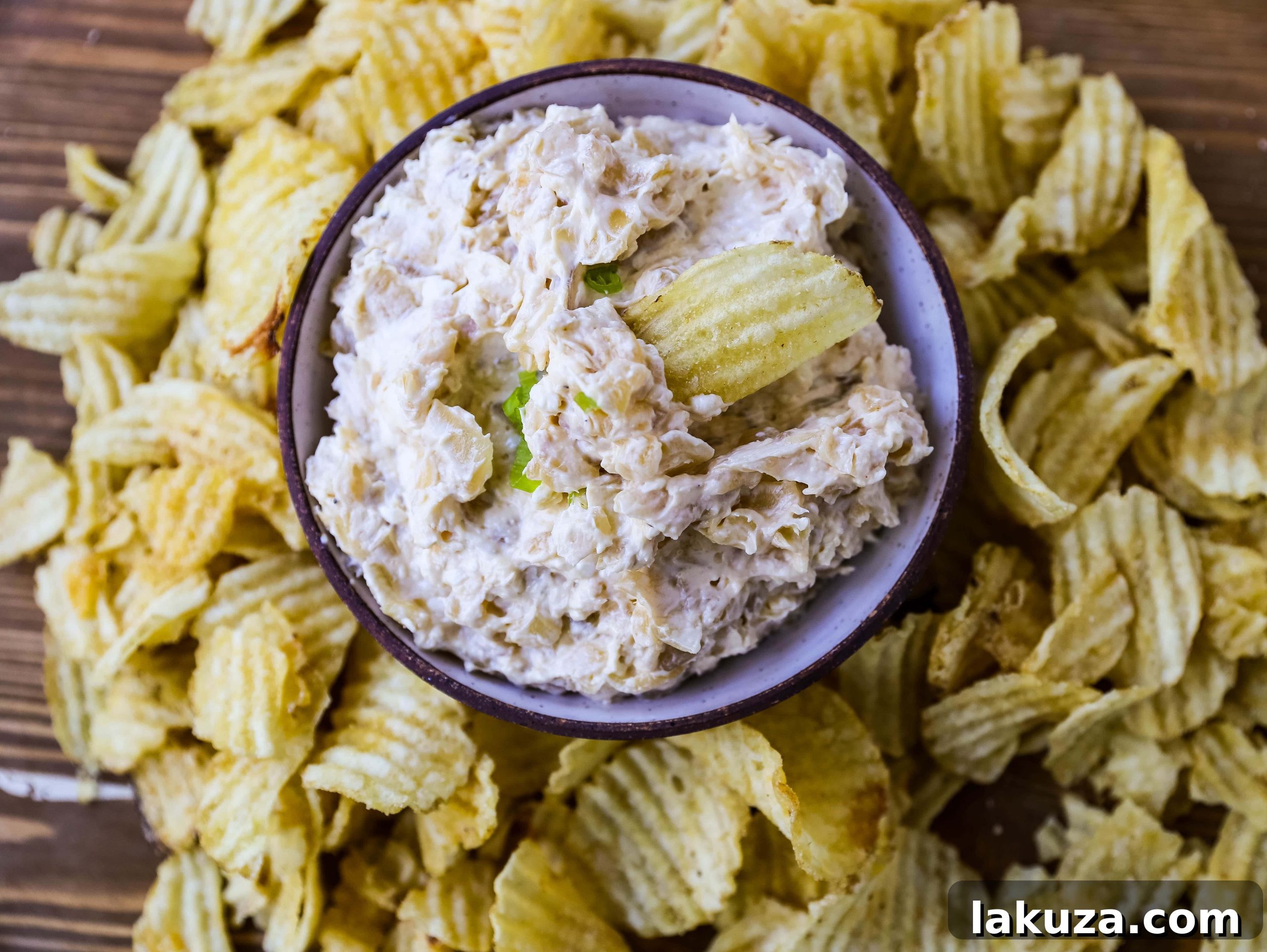 Caramelized Onion Dip 2 French Onion Dip Recipe The best homemade French onion dip made with caramelized onions, sour cream, mayo, and cream cheese. The perfect French onion dip recipe! www.modernhoney.com #frenchoniondip #frenchonion #dip #diprecipe #dips #appetizer