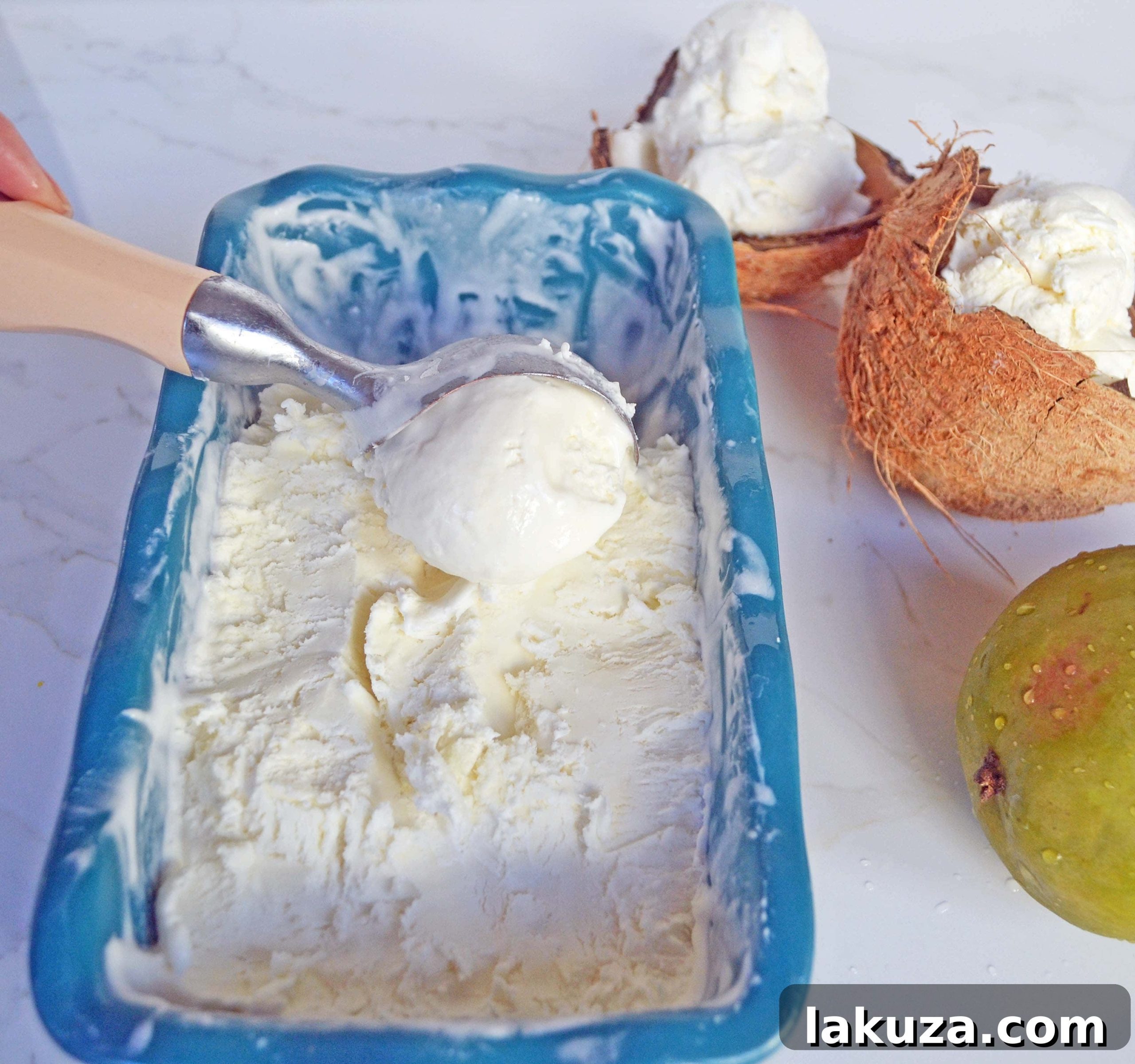No-Churn Coconut Ice Cream with Fresh Mango by Modern Honey l www.modernhoney.com