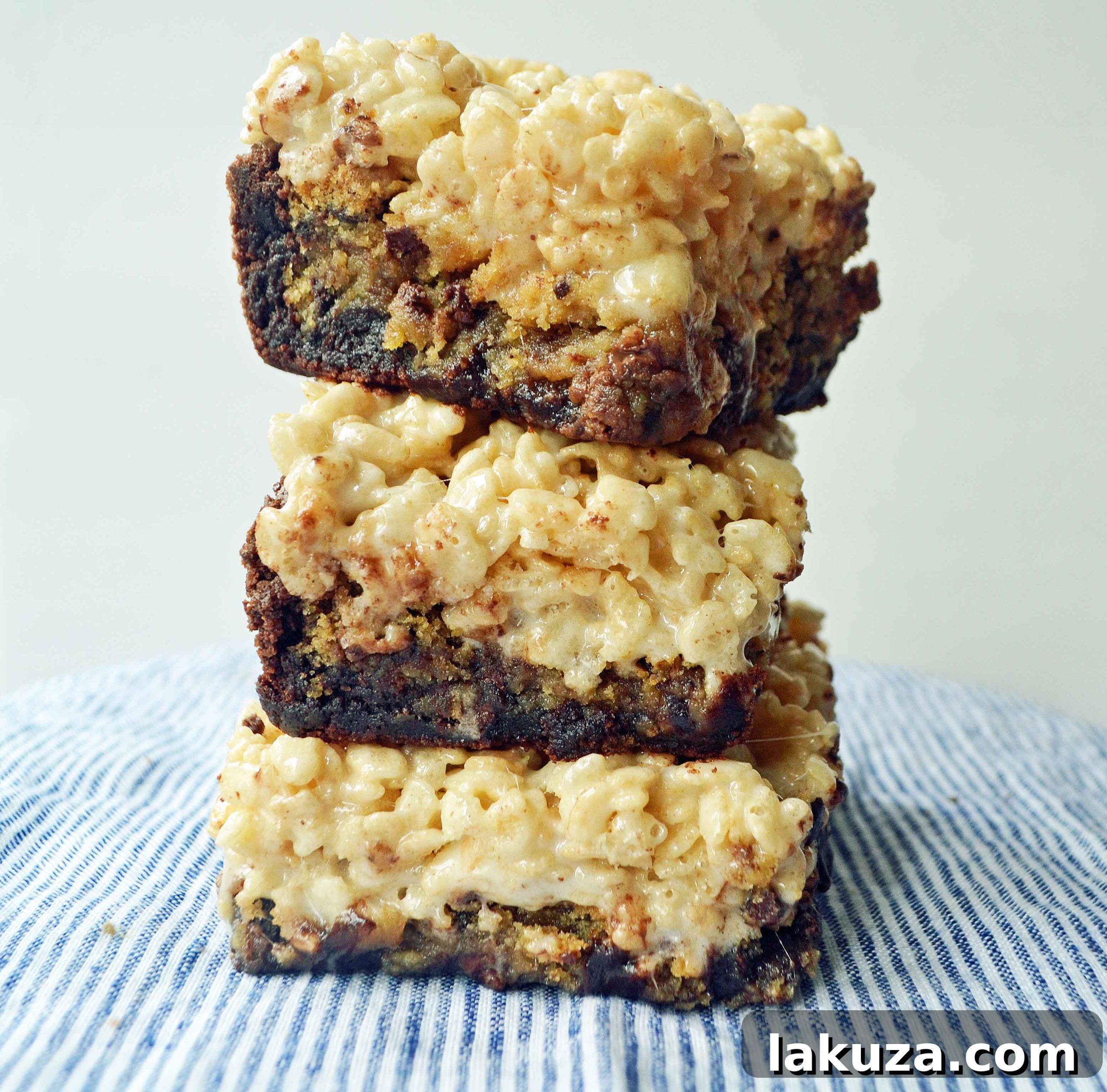 Triple Threat Bars 7 Bake Sale Trifecta Bars by Modern Honey l www.modernhoney.com