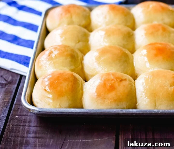 The BEST Homemade Dinner Rolls: Light, fluffy, buttery rolls made with 8 simple ingredients, easy to make.