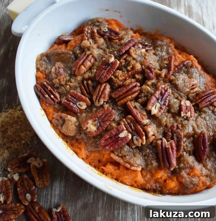 Sweet Potato Brown Sugar Pecan Bake: Creamy vanilla cinnamon sweet potatoes with a crunchy brown sugar pecan topping, ideal Thanksgiving side.