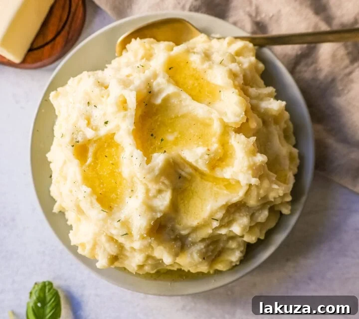 Roasted Garlic Cloud Potatoes 3 Creamy, Buttery Garlic Mashed Potatoes made with potatoes creamed with butter, garlic, mascarpone cheese, cream, and salt. The creamiest garlic mashed potatoes recipe!