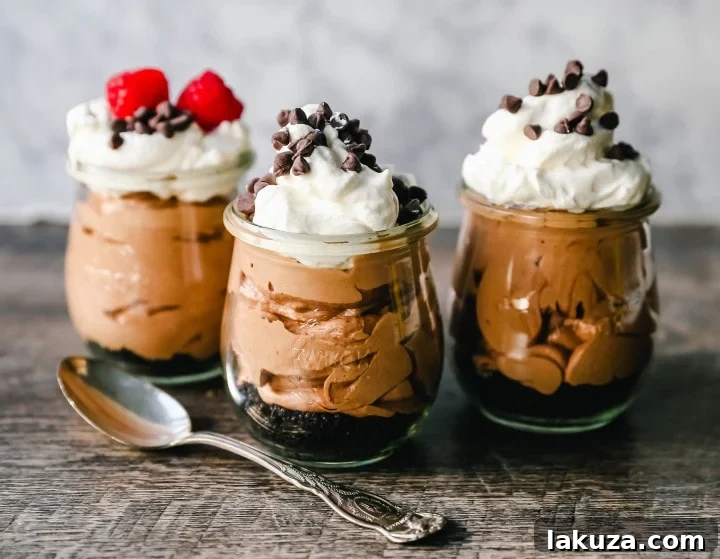 No-Bake 5-Minute Chocolate Nutella Cheesecake Mousse, made with Nutella, cream cheese, heavy cream, and powdered sugar, a quick and decadent chocolate dessert.