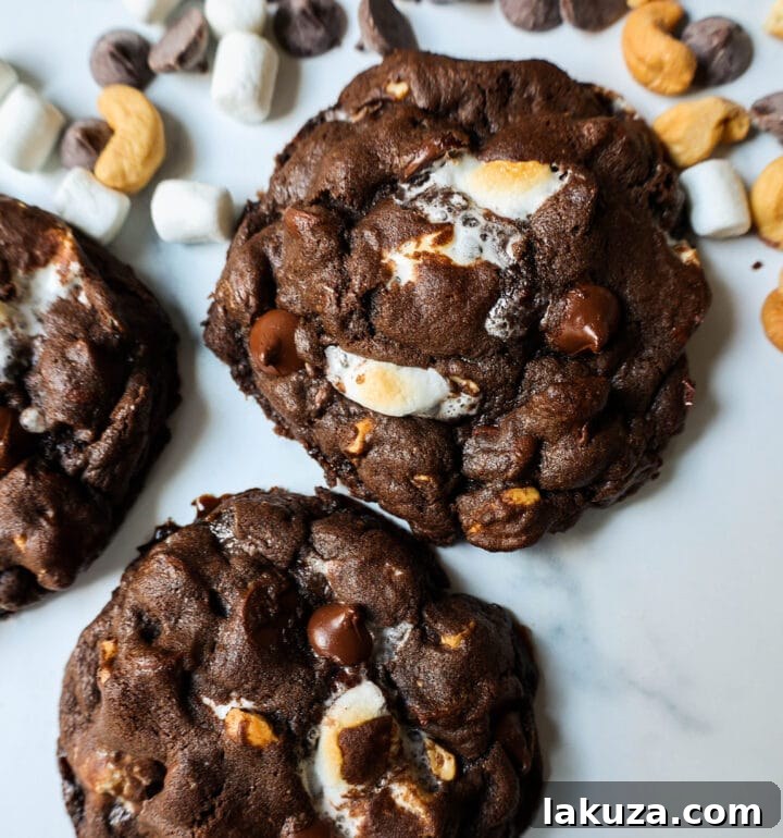 80 Irresistible Christmas Cookie Recipes 48 Levain Bakery Rocky Road Cookies: rich, thick, soft, chewy chocolate cookies with semi-sweet chocolate chips, mini marshmallows, and cashews. The best copycat recipe!