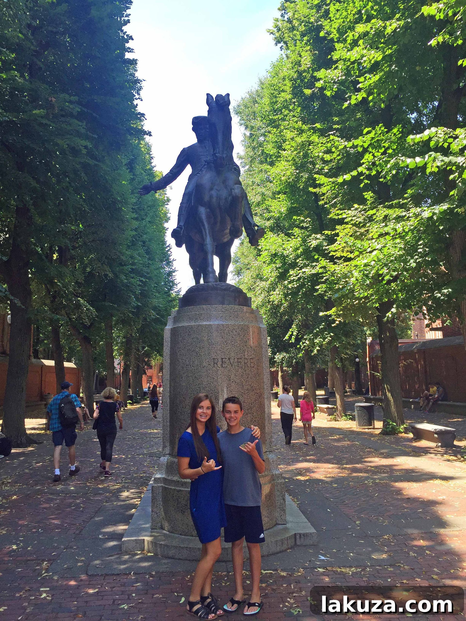 Explore Boston's Flavors and Unforgettable Sights 12 Charming narrow street in Boston's historic North End