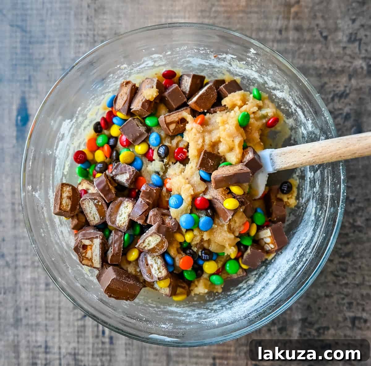 Ultimate Candy Bar Blondies 4 Candy Bar Cookie Bars Ingredients.