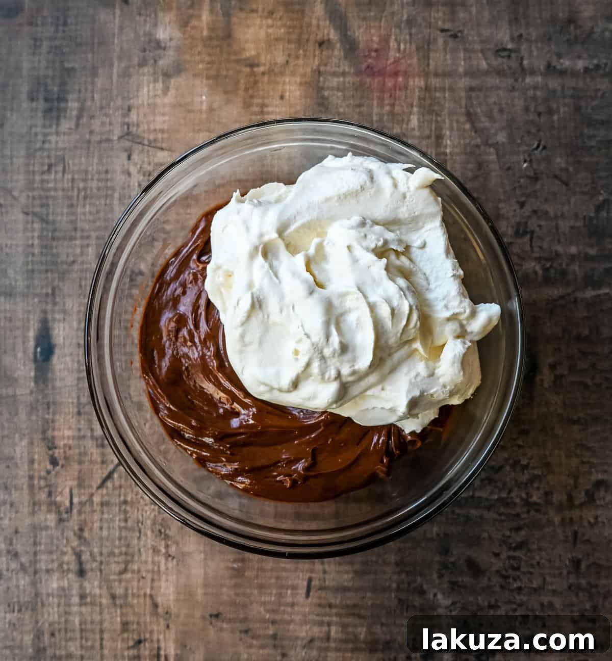 Decadent Nutella Dream Pie 8 Nutella Cream Pie Filling with Whipped Cream