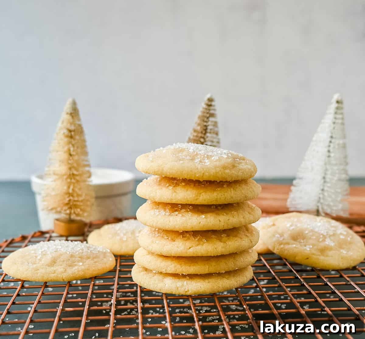 Best Soft Sugar Cookies. This is the best soft and chewy sugar cookie recipe that is so quick and easy. A classic sugar cookie recipe that doesn't even need frosting! Sugar cookie stack