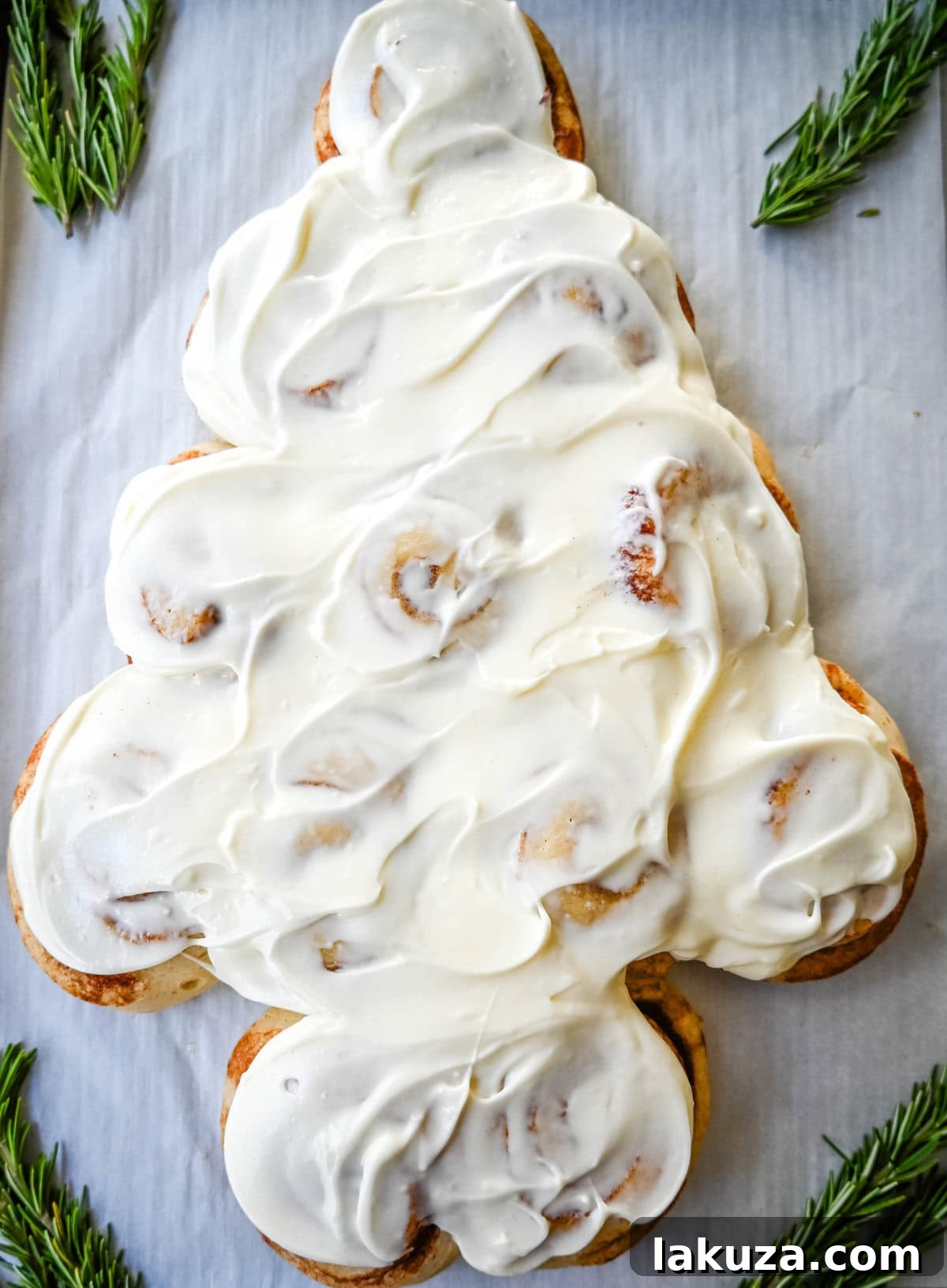Frosted Cinnamon Roll Christmas Tree