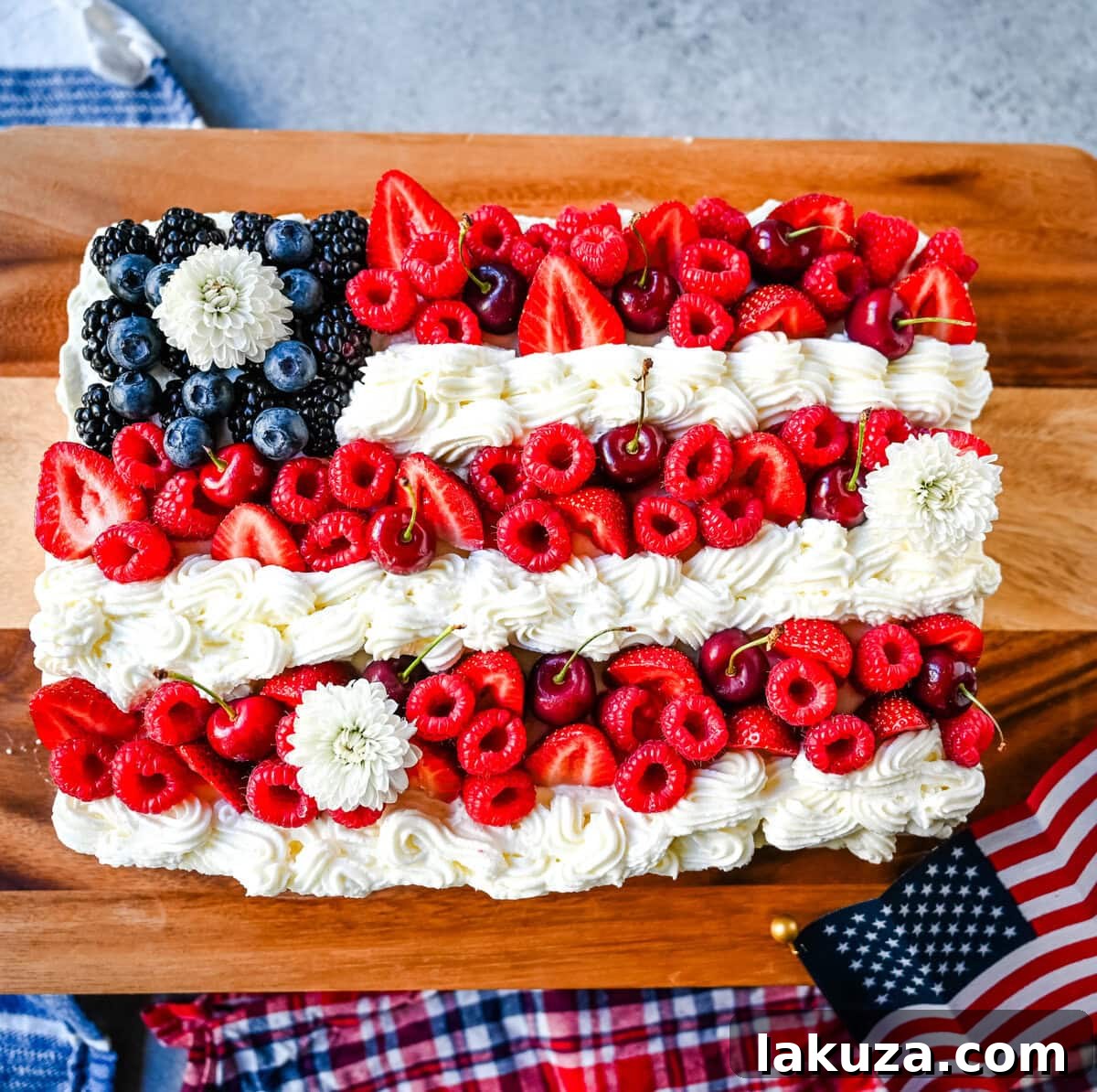 National Emblem Cake 5 Detailed Instructions for Baking and Decorating Your Flag Cake
