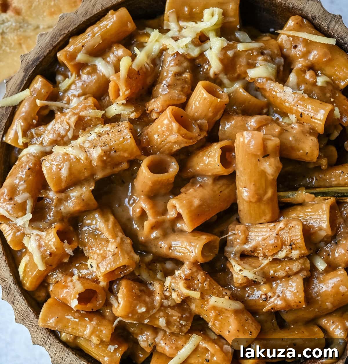 This One Pot French Onion Pasta takes everything you love about French onion soup and turns it into a creamy and cheesy pasta dish. This popular dinner recipe on TikTok is made in just one pot, with caramelized onions, garlic, thyme, and pasta simmered in a savory creamy broth, then topped with Gruyère and Parmesan cheese. 